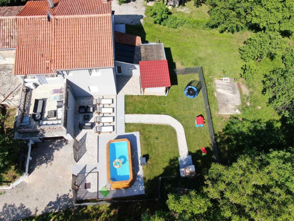 Apartman Goga With Pool And Jacuzzi Labin  Esterno foto
