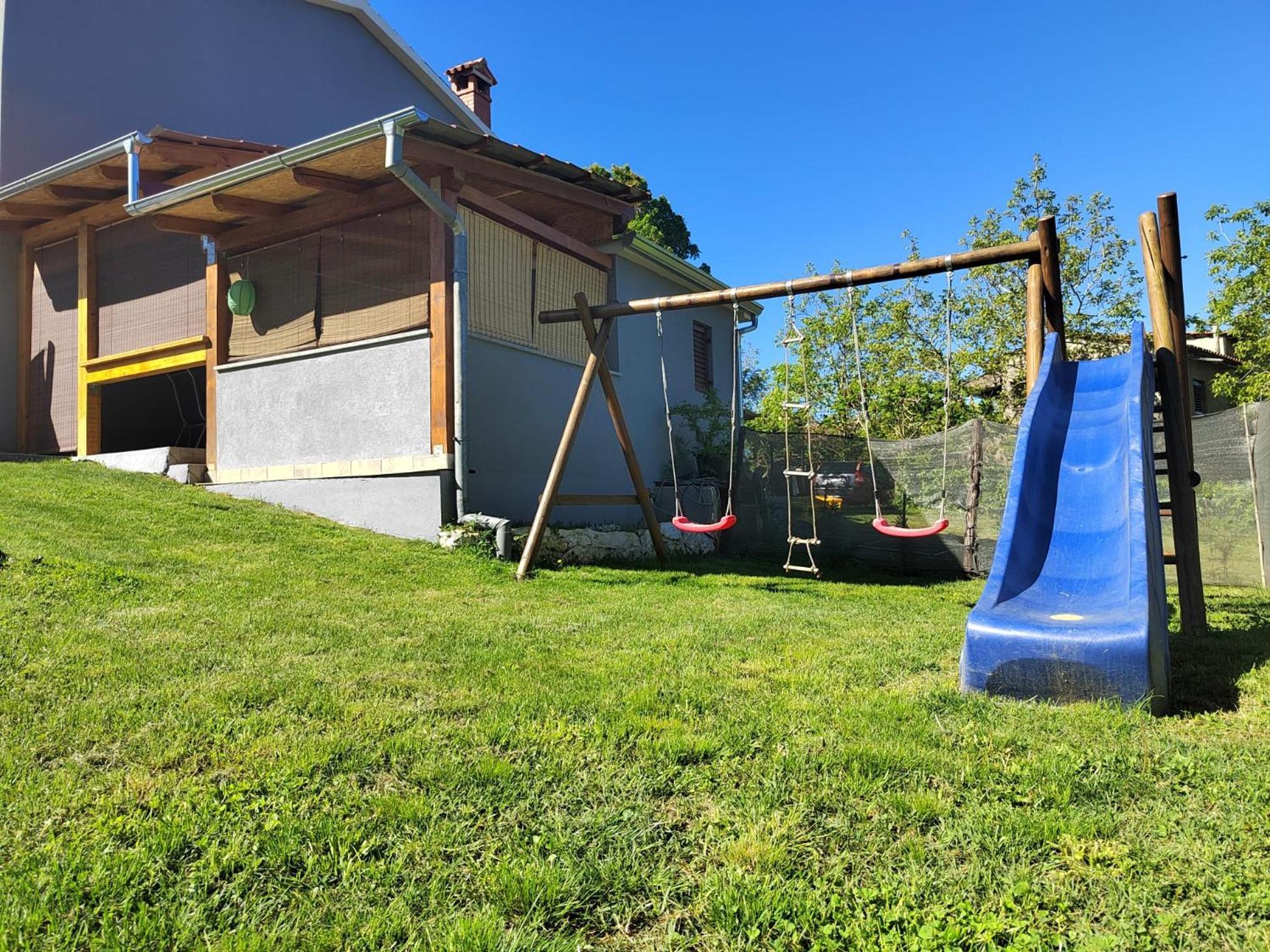 Apartman Goga With Pool And Jacuzzi Labin  Esterno foto