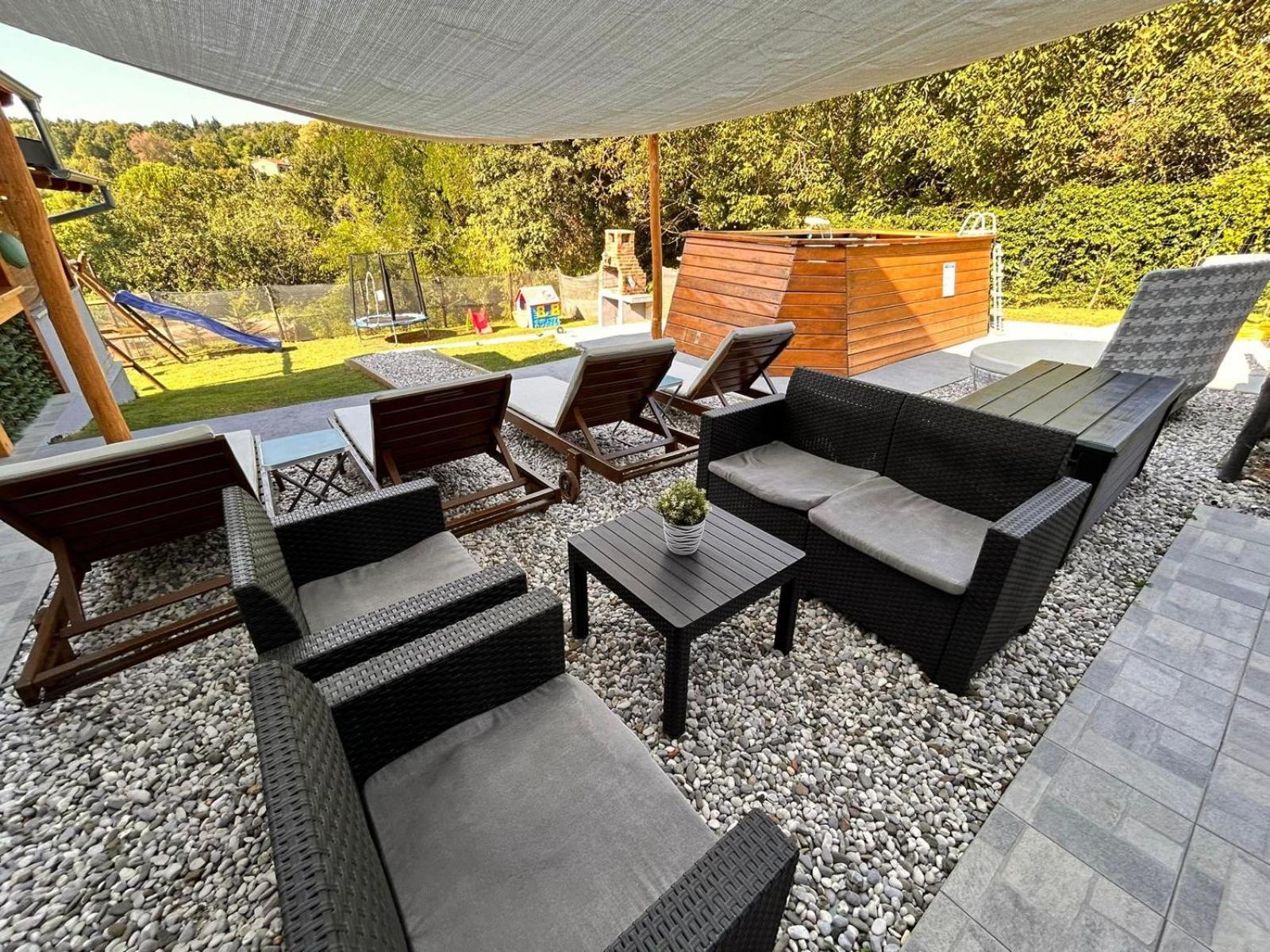 Apartman Goga With Pool And Jacuzzi Labin  Esterno foto