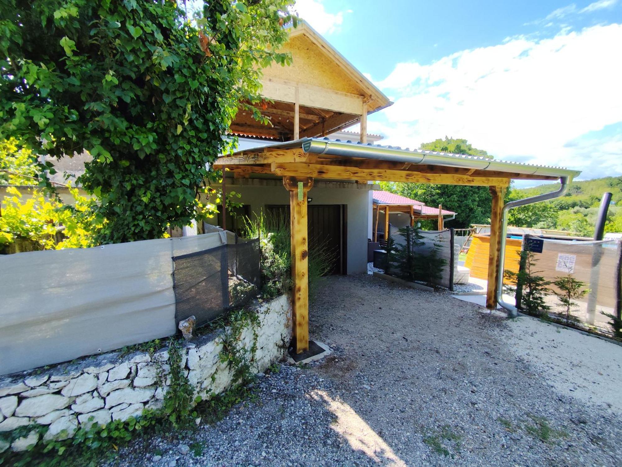 Apartman Goga With Pool And Jacuzzi Labin  Esterno foto